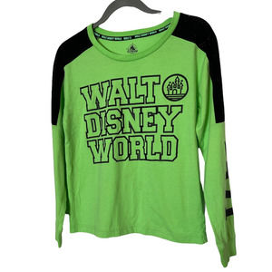 Walt Disney World Long Sleeve T-shirt in Green and Black, Size Medium
